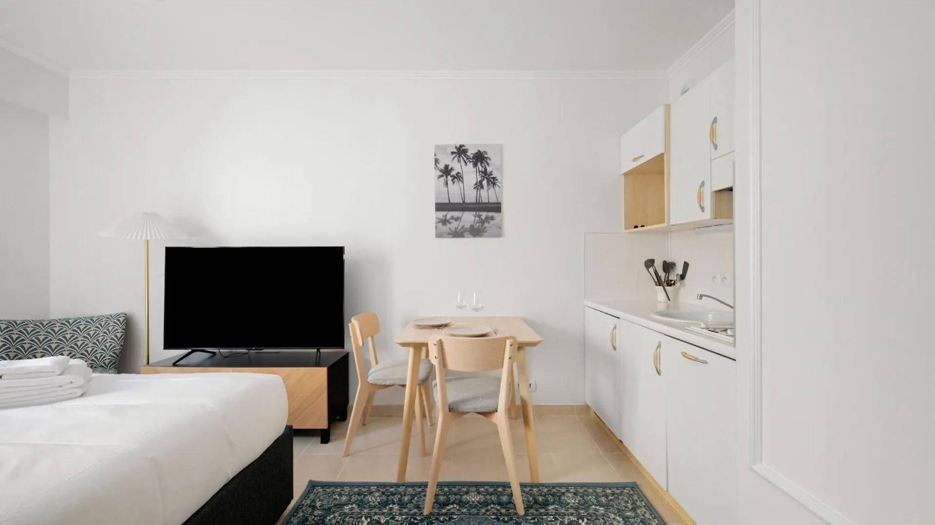 Studio Pour Deux Tres Jolie Au Centre Ville Menton Apartment